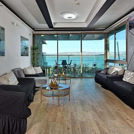 Nofim Suites Tiberias Exterior photo